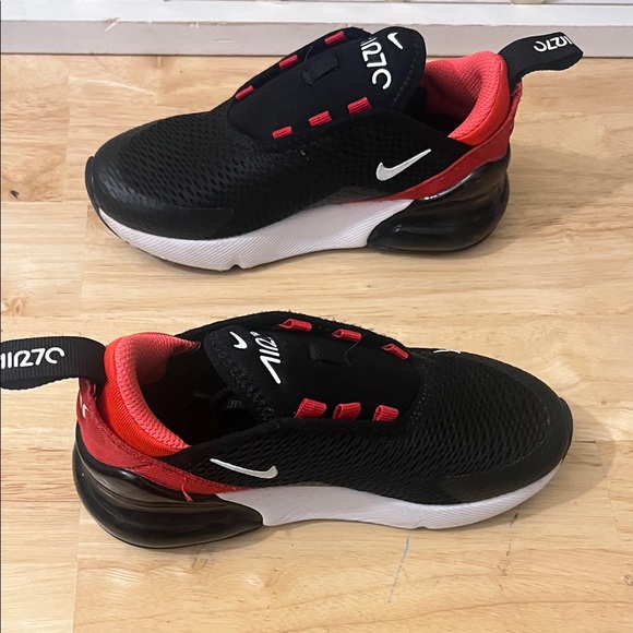 Nike Kids Sneakers - Black and Red - Picture 3 of 10